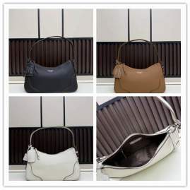 Picture of Prada Handbags _SKUfw230739695fw